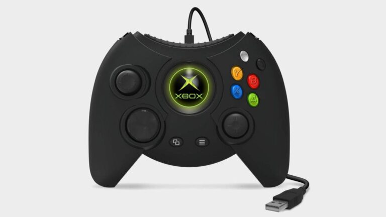 Este clone oficialmente licenciado do controlador Xbox ‘Duke’ é agora apenas $50 | PC Gamer