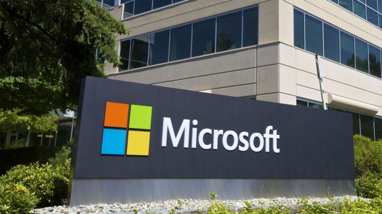 Microsoft latina com Epic em sua briga com a Apple, promete uma Loja de MS mais aberta | PC Gamer